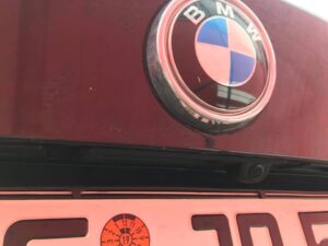 BMW 4er F36 Griffleiste Kofferraum – Rückfahrkamera OEM eingebaut