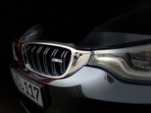 Nachgerüstete Rückfahrkamera für BMW F-Serie – vorm Einbau abgelichtet