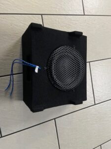 ARC Audio Subwoofer VW T6.1 – Montage Downfire Beifahrerseite