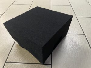 ARC Audio Subwoofer VW T6.1 – Untersitz-Montage Downfire Beifahrerseite