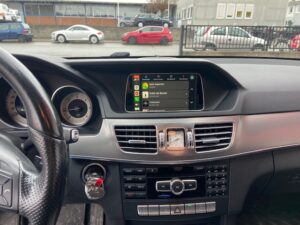 Mercedes W212 Apple CarPlay Wireless – COMAND Display