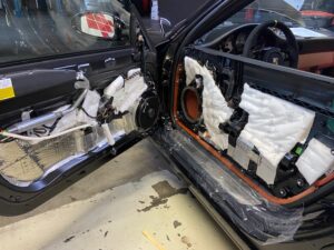 Porsche 997 Lautsprecher Austausch Bose System