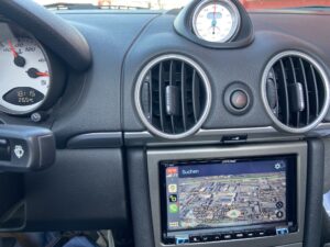 Porsche Boxster 987 Cockpit Alpine iLX-702D – Autoradio Bodensee