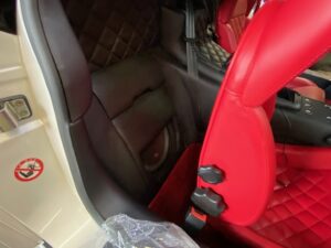 Einbauort für den Subwoofer im Seitenpanel des Murciélago vor der GFK Anfertigung
