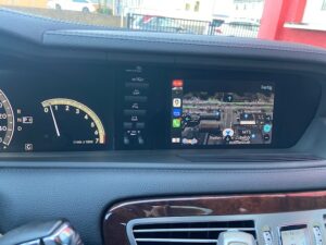 Mercedes CL W216 Google Maps CarPlay – Navigation im Originalmonitor