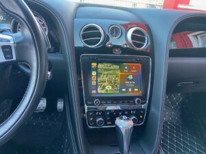 CarPlay Menü im Bentley Continental Display nach Nachrüstung