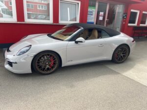 Porsche 911 Nachrüstung Apple CarPlay Android Auto Einbau