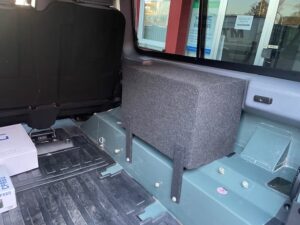 Awave DSP6V5 DSP Verstärker Einbau im Land Rover Defender