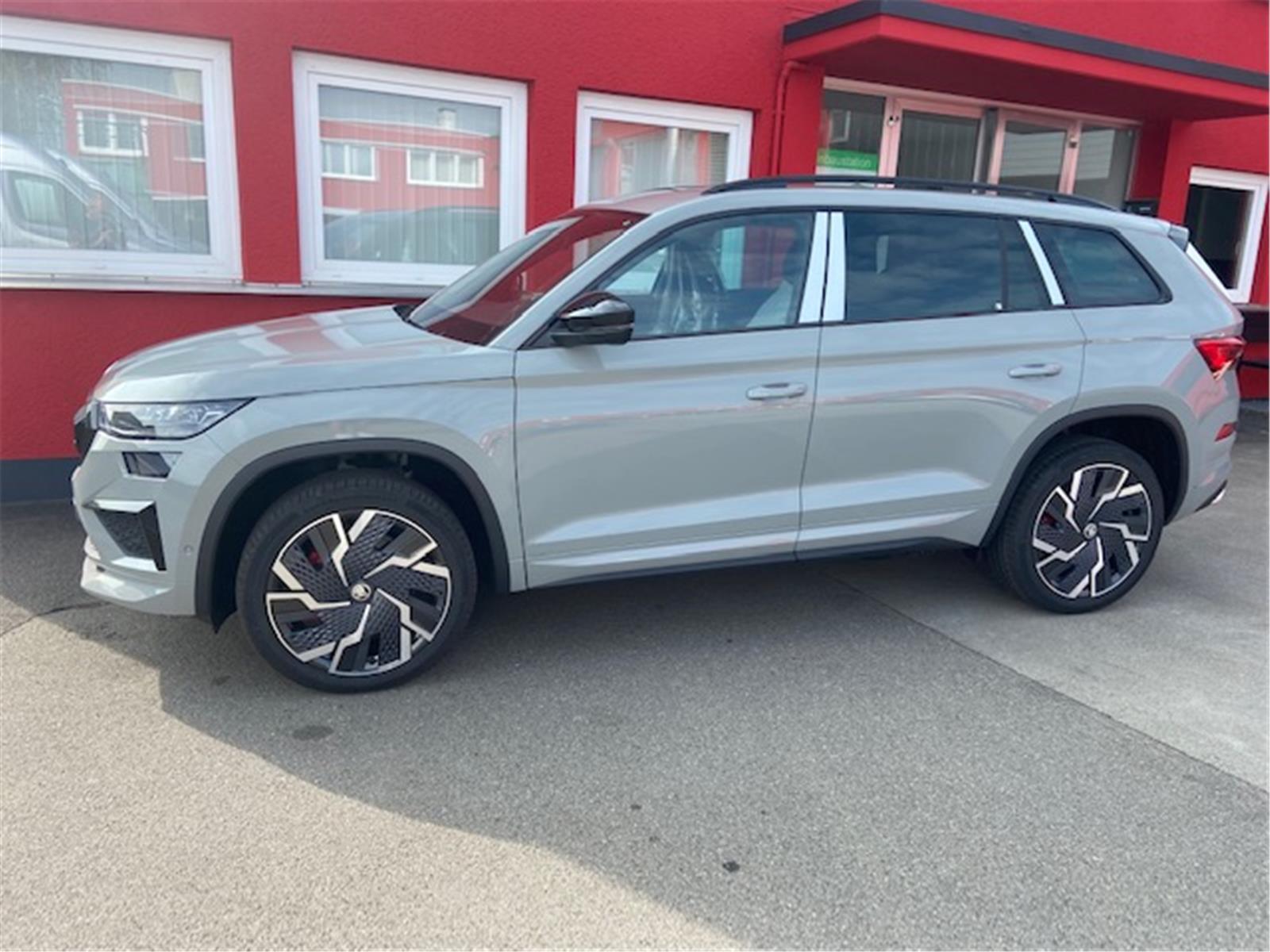 Skoda kodiaq rückfahrkamera.jpg