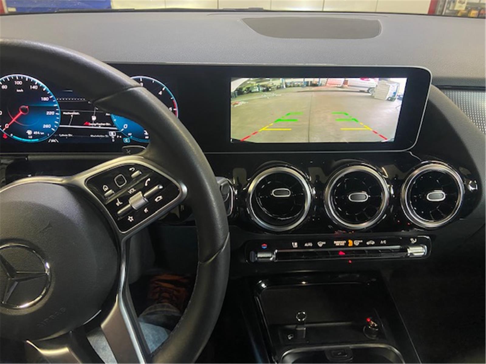 mbux rückfahrkamera.jpg