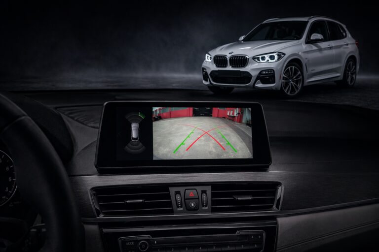 BMW-x1-f48-rueckfahrkamera-nachruesten.jpg