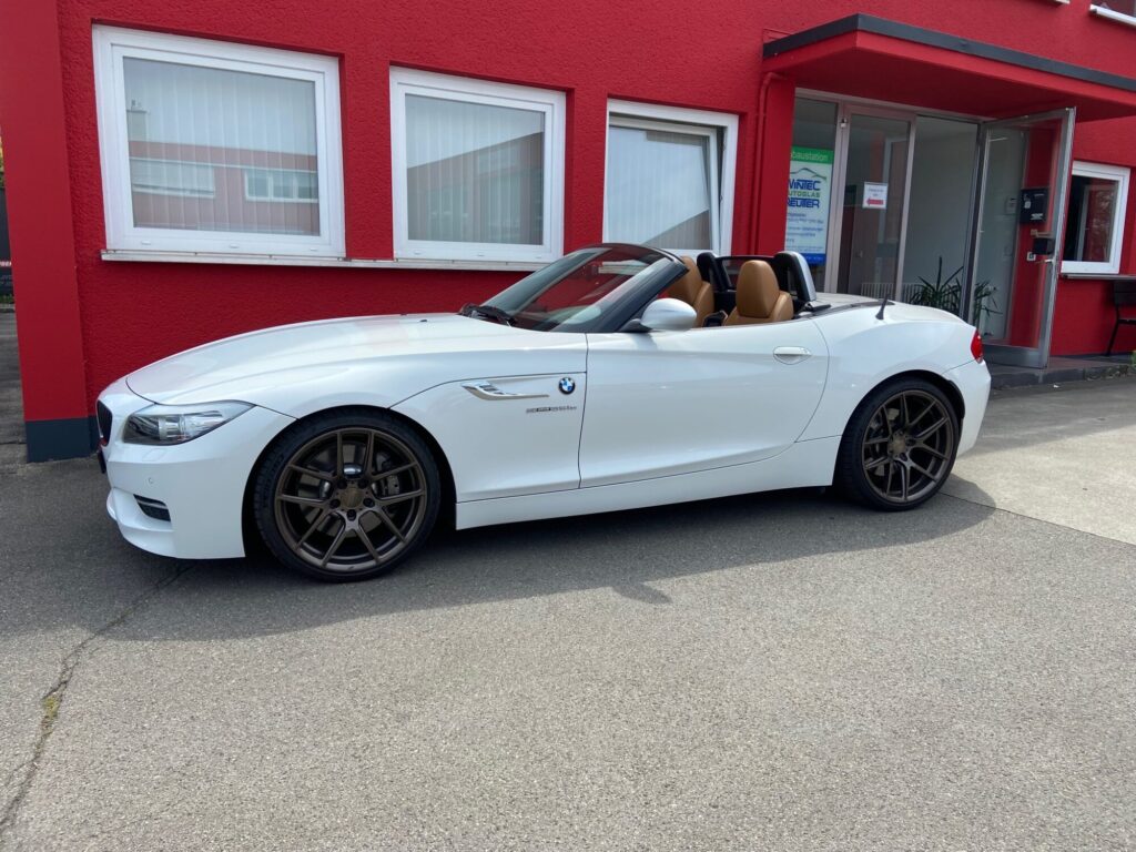 BMW Z4 E89 CarPlay Interface Einbau Werkstatt Singen Bodensee