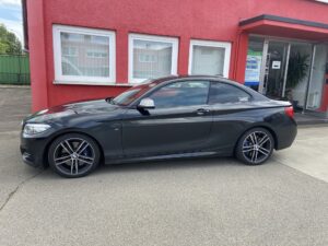 BMW 2er F22 STEG HiFi Komplettset – Autoradio Bodensee Einbau