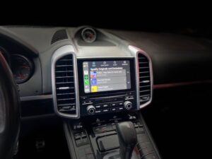 CarPlay Navigation Spotify Porsche Cayenne PCM 4.0 Display