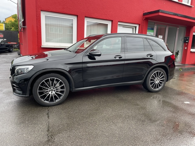 Mercedes GLC X253 Apple CarPlay Hauptmenü im COMAND Display – Nachrüstung Singen