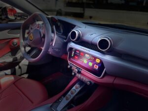 Google Maps Navigation via CarPlay im Ferrari Portofino