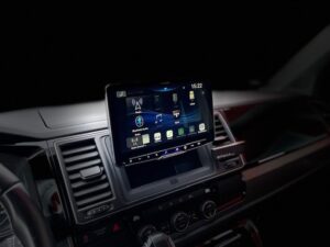 Sound-Einstellungen und parametrischer Equalizer im Alpine iLX-F905