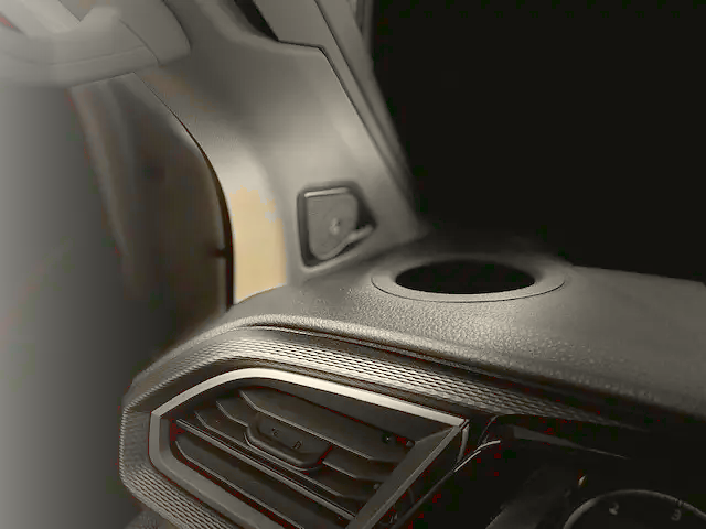 Car-HiFi Soundsystem mit Lautsprechern und Verstärker beim Einbau