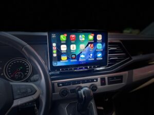 Wireless Apple CarPlay auf dem 11 Zoll Alpine Display im VW T6.1 nachgerüstet