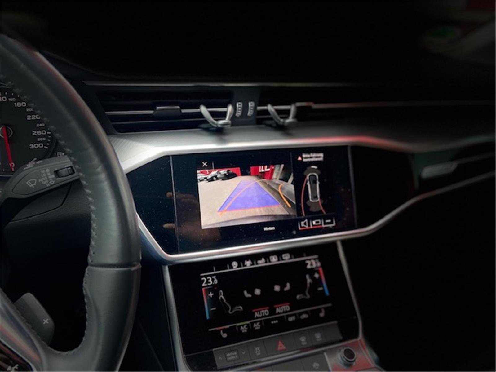 Audi A6 4a rueckfahrkamera.jpg